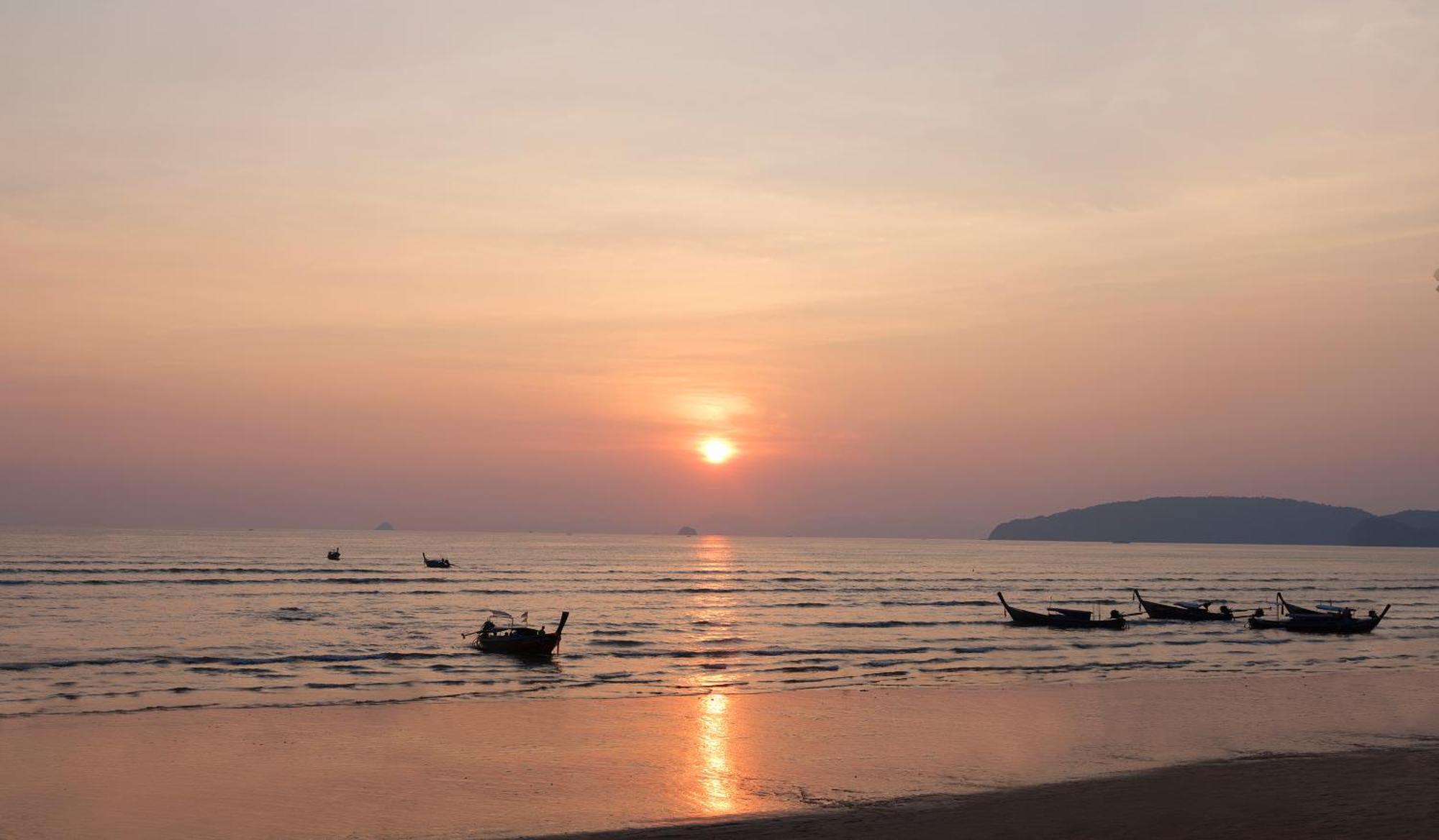 Aonang Villa Resort I Beach Front Ao Nang Экстерьер фото